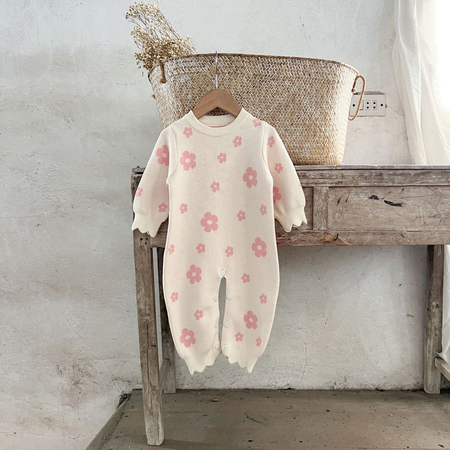 hand made Pure Cotton Flower Wool Jumpsuit Climbing Wear Baby Easy-to-Wear Jumpsuit Sweater