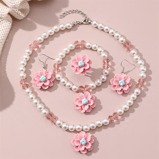 Luxury Niche Design Sweet Imitation Pearl Flower Pendant Children's Necklace Four-piece Set