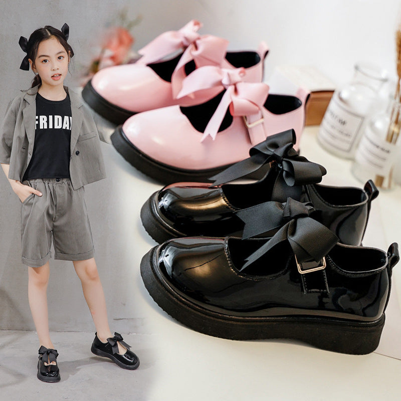 Princess style girl and toddler shoes