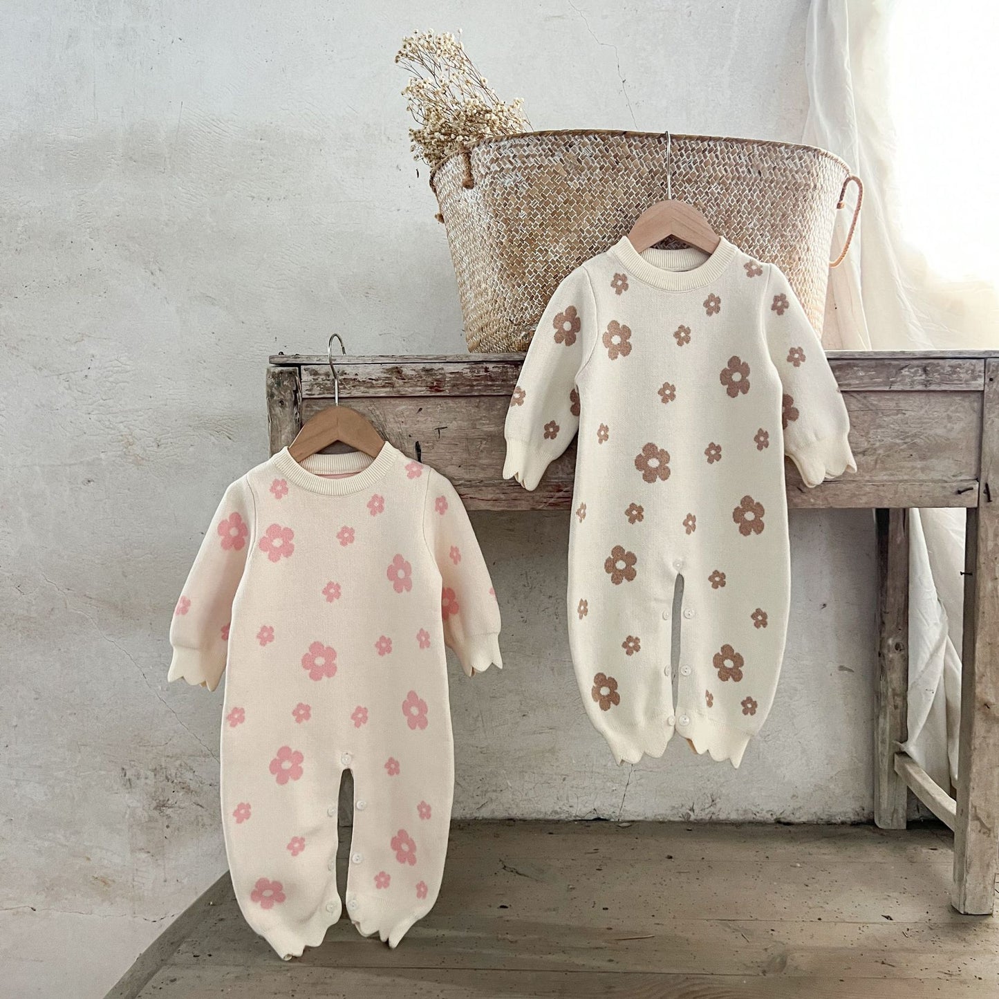 hand made Pure Cotton Flower Wool Jumpsuit Climbing Wear Baby Easy-to-Wear Jumpsuit Sweater