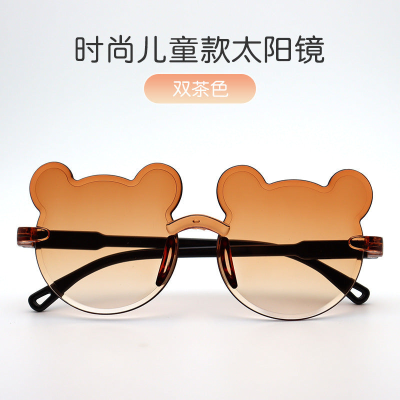 Children's Glasses Sunglasses UV Protection For Boys And Girls Fashion Cute Baby Bear Ears Sunglasses Modeling Photo