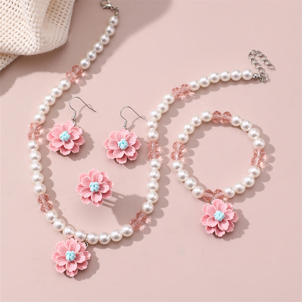 Luxury Niche Design Sweet Imitation Pearl Flower Pendant Children's Necklace Four-piece Set