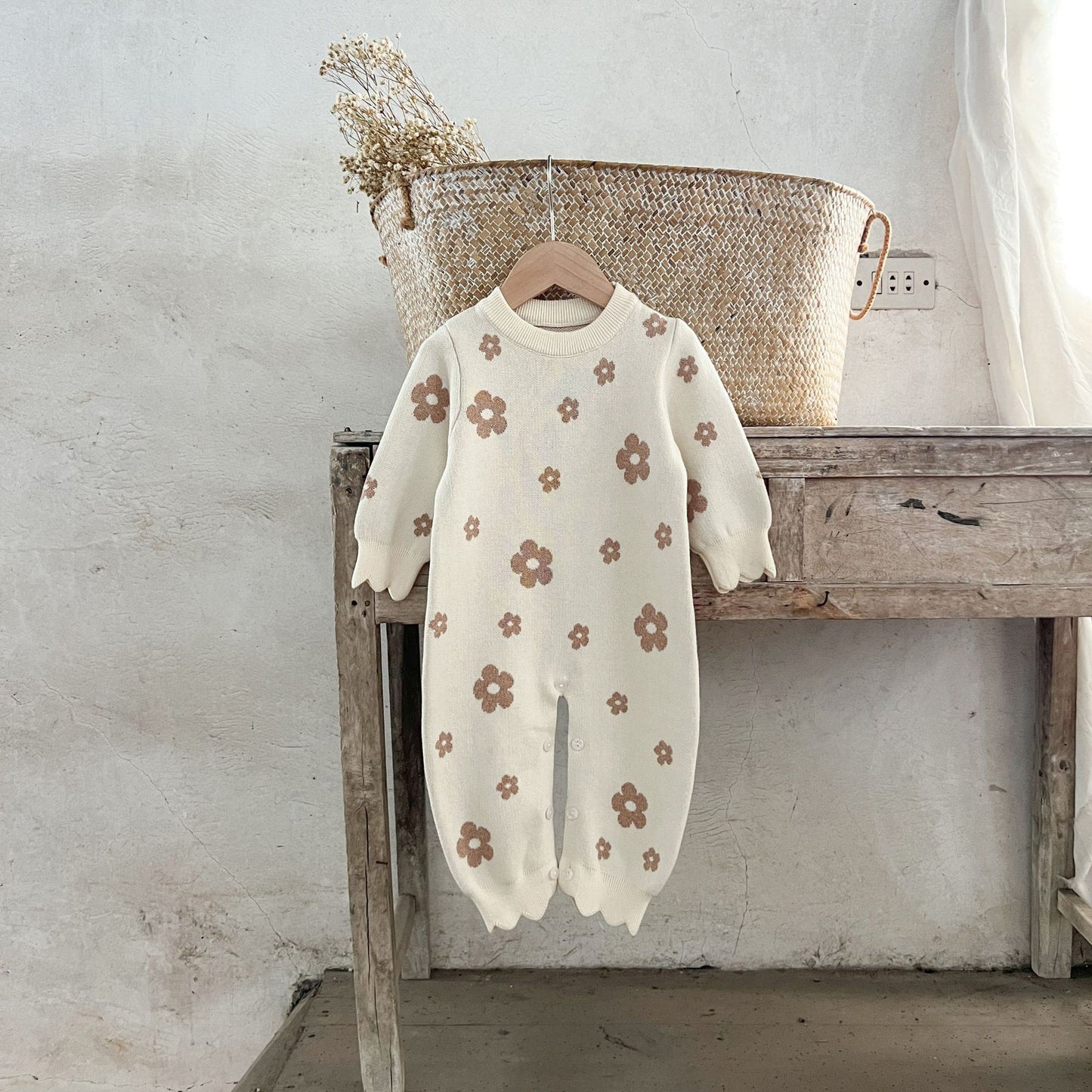 hand made Pure Cotton Flower Wool Jumpsuit Climbing Wear Baby Easy-to-Wear Jumpsuit Sweater