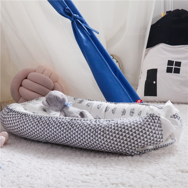 Cross-border Hemei Removable And Washable Portable Pressure-resistant Crib Bed Bionic Baby Nest Baby Pillow Travel Crib