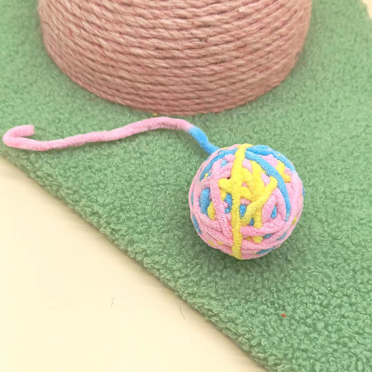 Cat Toy Wool Ball Sounding Bell Into A Cat Kitten Funny Cat Toy Self-Hi Funny Plush Cat Toy